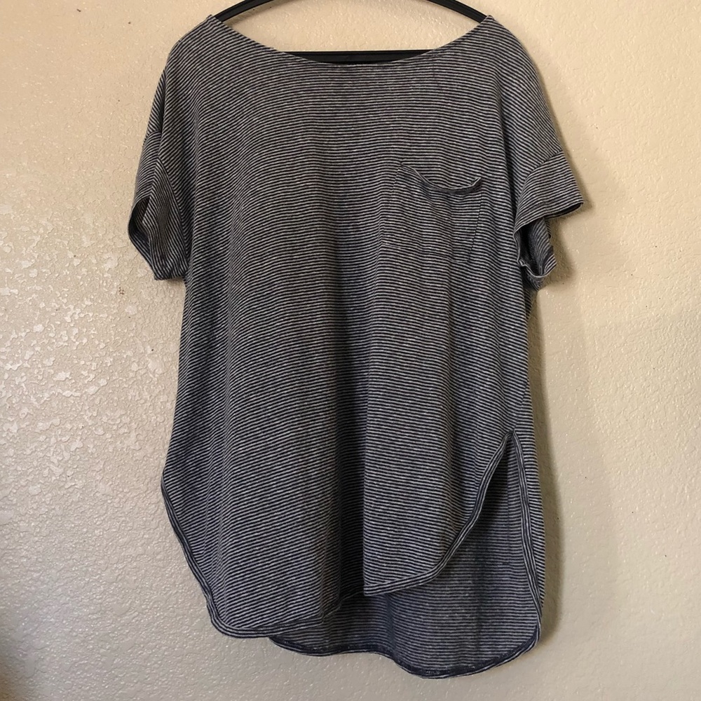 Forever21 2X Black and White Striped Short Sleeve Tee